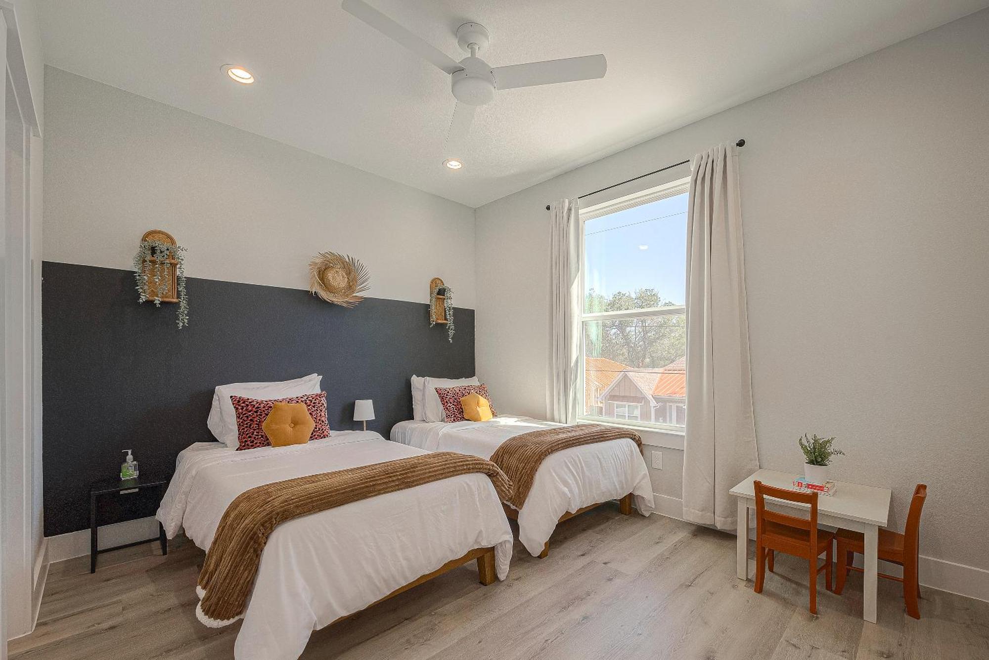 Modern Home Near Downtown With Fast Wifi, Bbq, Games & Ev Equipped! Houston Zewnętrze zdjęcie
