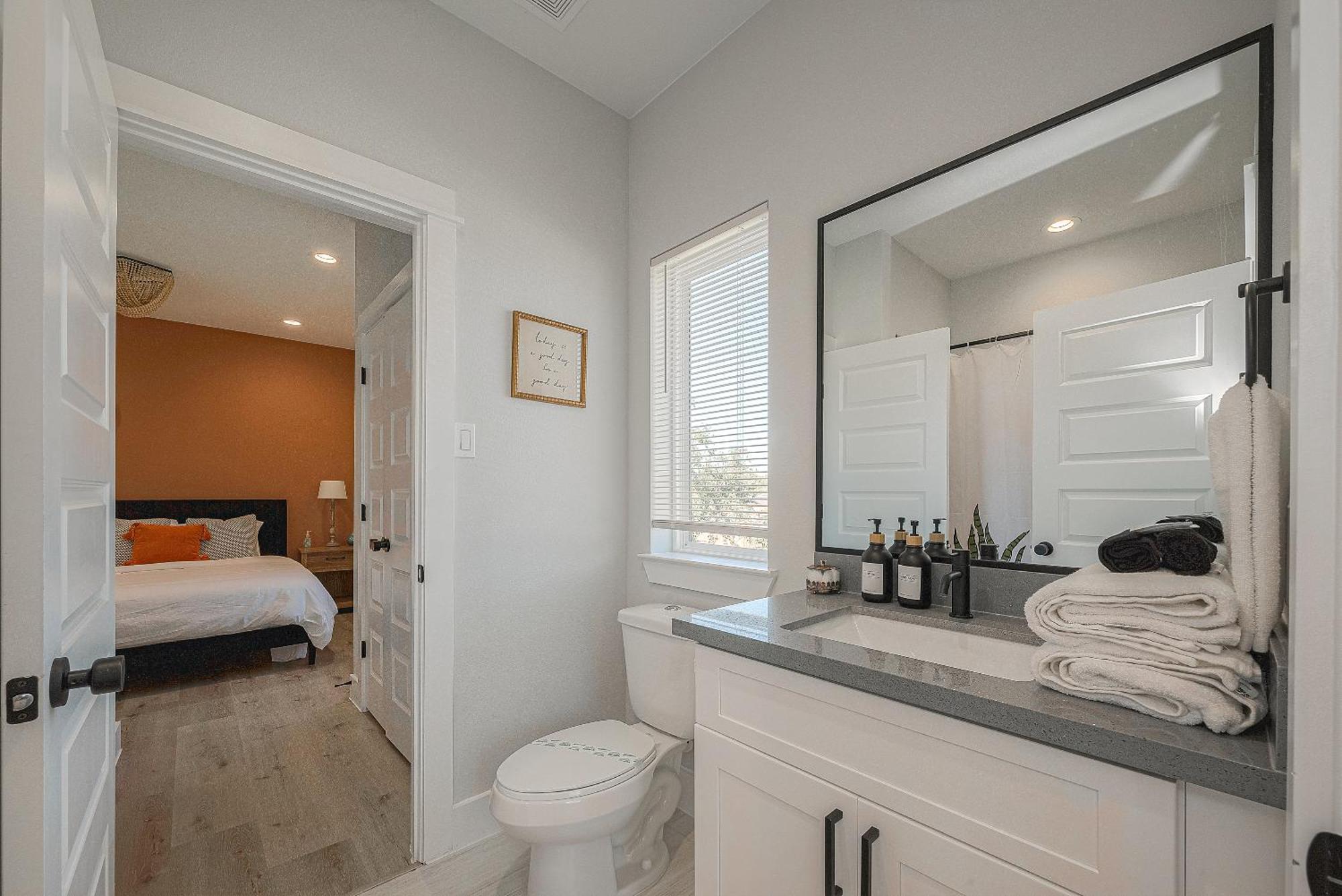 Modern Home Near Downtown With Fast Wifi, Bbq, Games & Ev Equipped! Houston Zewnętrze zdjęcie
